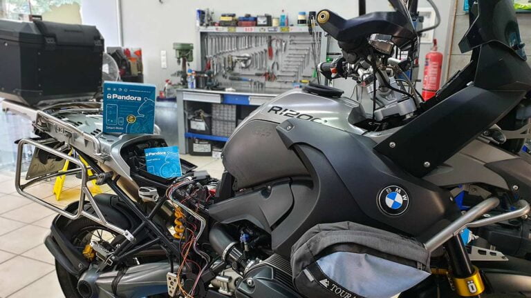 pandora DXL 1300L smart moto τοποθετηση σηναγερμου BMW