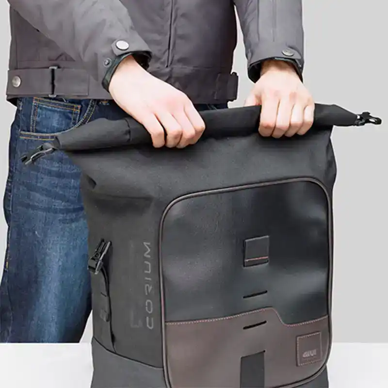 Τσάντα Givi πλαϊνές retro 2 Τσάντα πλαϊνή retro style CRM102
